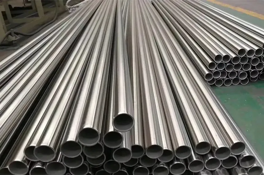 What Is a Seamless Stainless Steel Tubing? The Complete Guide to Stainless Steel Tubing, Welded vs Seamless, and Industrial Applications 2 What Are the Main Types of Stainless Steel Tubing and Their Alloys?